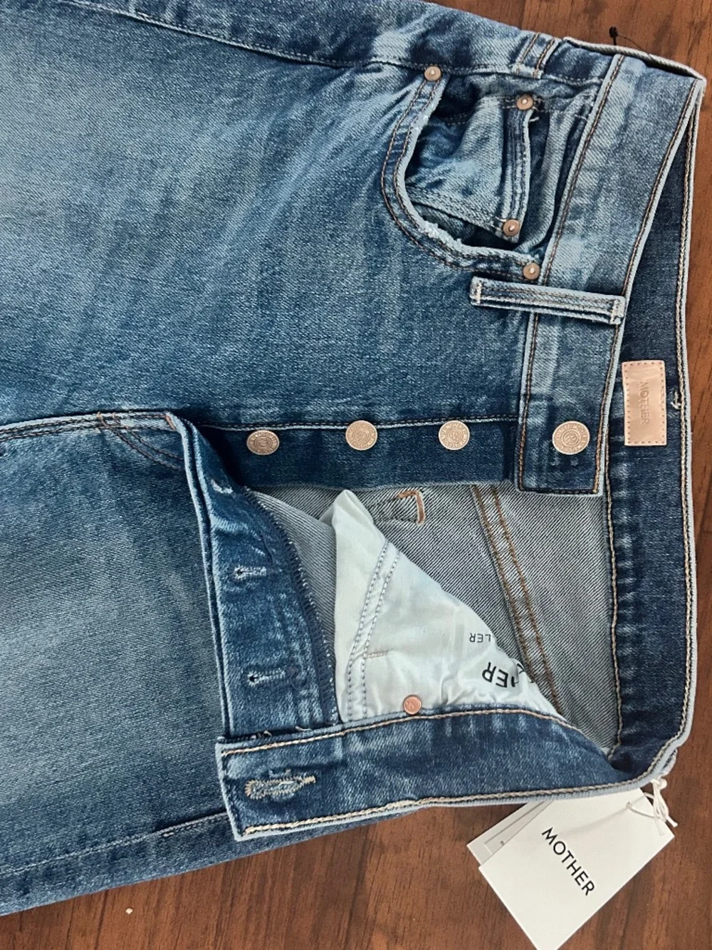 MOTHER The Tomcat Roller Jeans - color: Other Moods, size 28 - Picture 5 of 6
